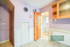 Photo 24- click for photo gallery